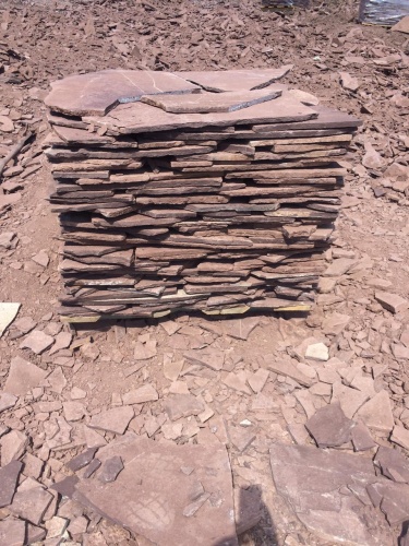 Плитняк лемезит бордовый для цоколя 1,5-2 см купить в Республике Крым