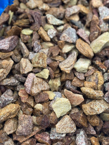 Златолит персиковый декоративная каменная крошка купить в Республике Крым