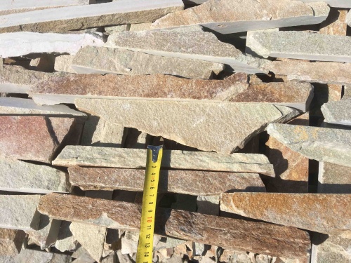 Горбушка златолит золотистый для облицовки купить в Республике Крым