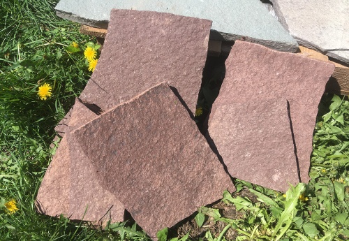 Плитняк лемезит бордовый для цоколя 1,5-2 см купить в Республике Крым