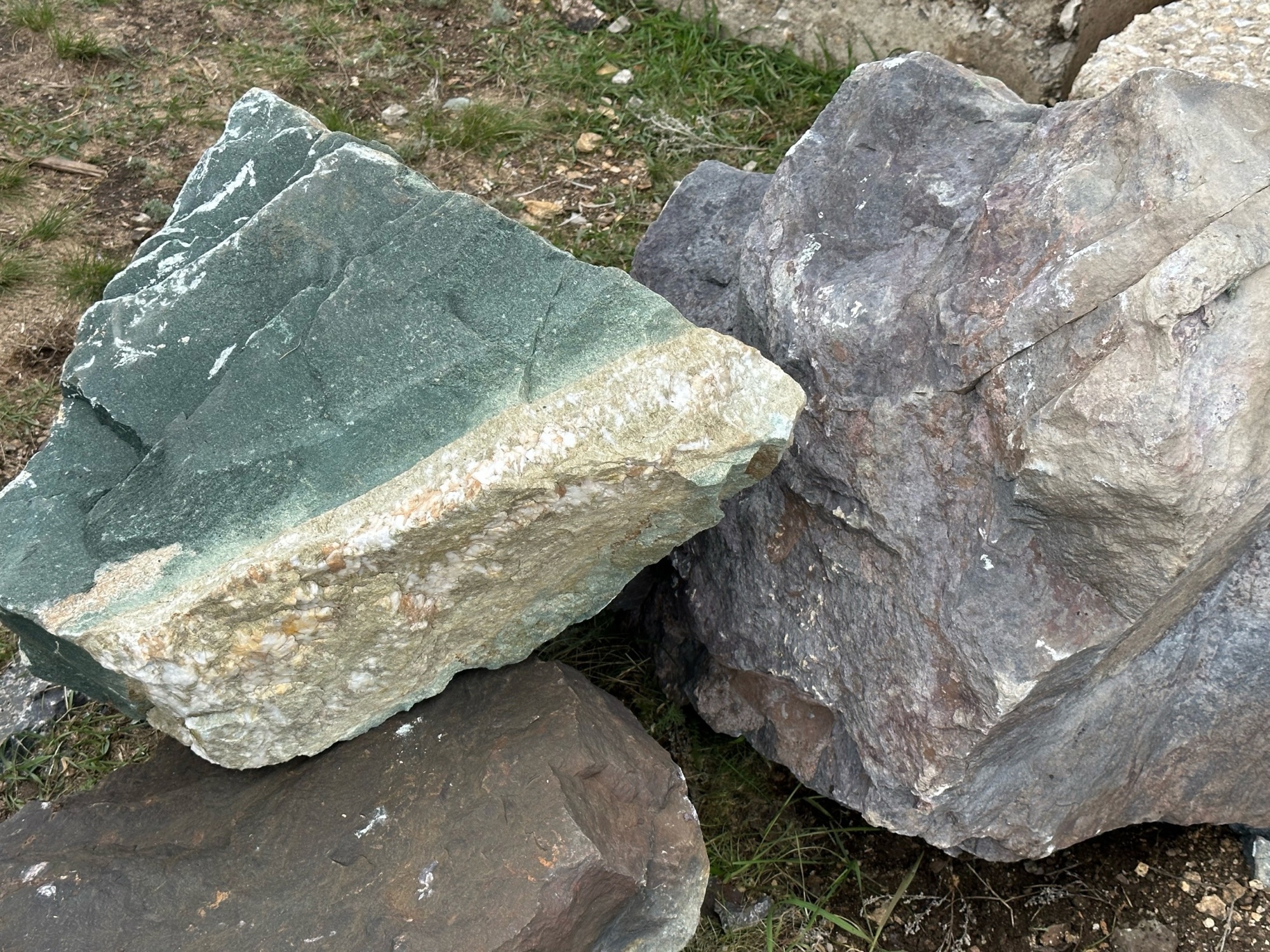 Камни для ландшафтного дизайна зелёные 10-60 килограмм купить в Республике Крым