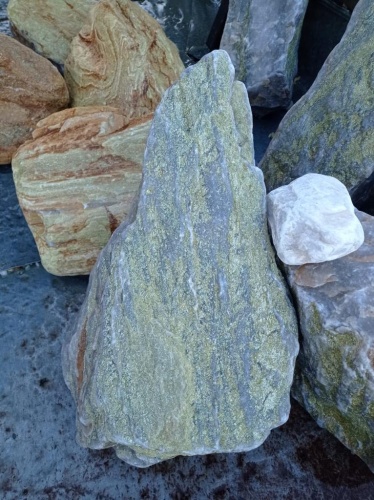 Златолит жёлтый, жёлто-зелёный глыбки и валуны для ланшафтного дизайна купить в Республике Крым