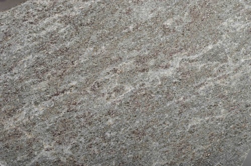 Плитняк златолит Уральский  для фасада купить в Республике Крым