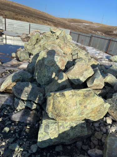 Камни для ландшафтного дизайна зелёные 10-60 килограмм купить в Республике Крым