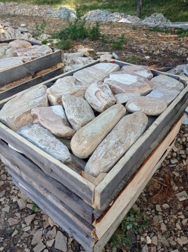 Златолит жёлтый, жёлто-зелёный глыбки и валуны для ланшафтного дизайна купить в Республике Крым