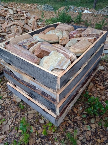 Златолит жёлтый, жёлто-зелёный глыбки и валуны для ланшафтного дизайна купить в Республике Крым