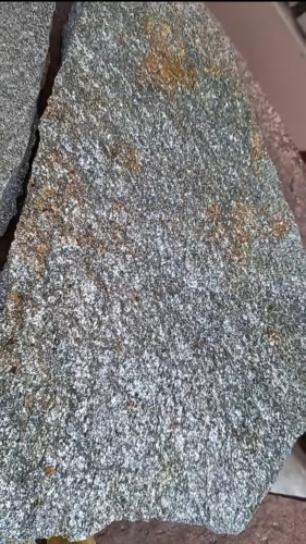 Плитняк златолит серебристый для цоколя, отмостки купить в Республике Крым