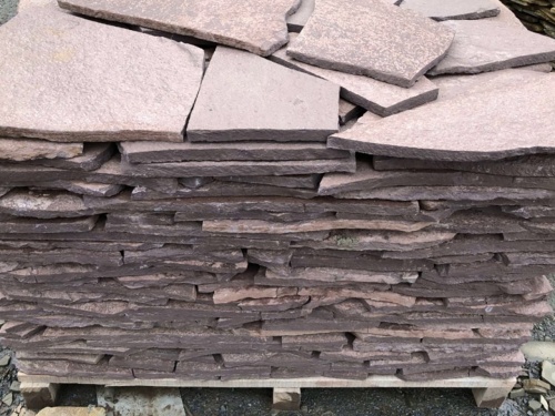 Плитняк лемезит бордовый для облицовки цоколя 20-25 мм  купить в Республике Крым