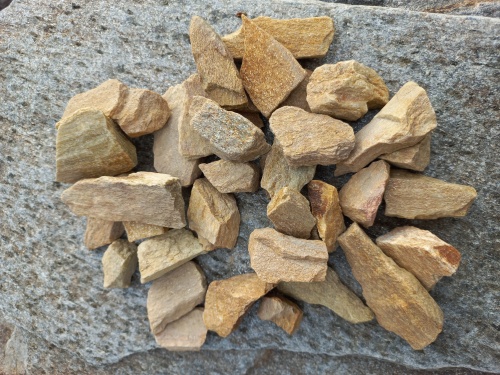 Златолит жёлтый декоративная каменная крошка купить в Республике Крым