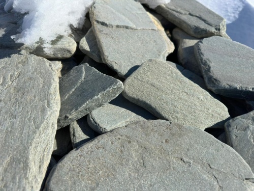 Плитняк златолит зелёный галтованный для цоколя купить в Республике Крым