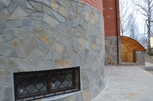 Плитняк златолит Уральский  для фасада купить в Республике Крым